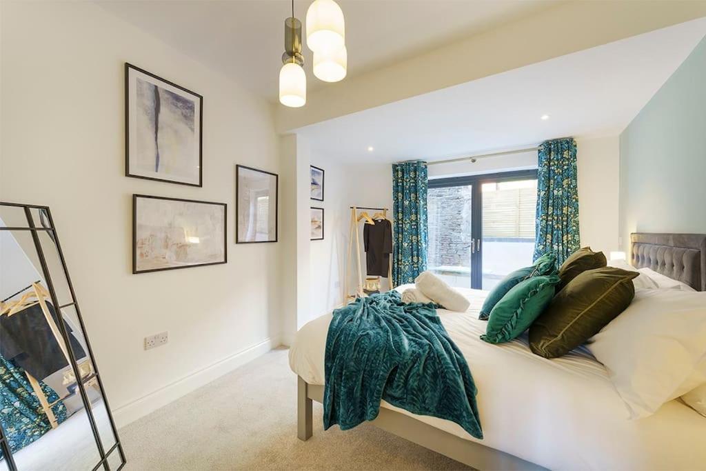 Bressingham - 2 Bedroom Luxury Apartment By Mint Stays Bristol Luaran gambar
