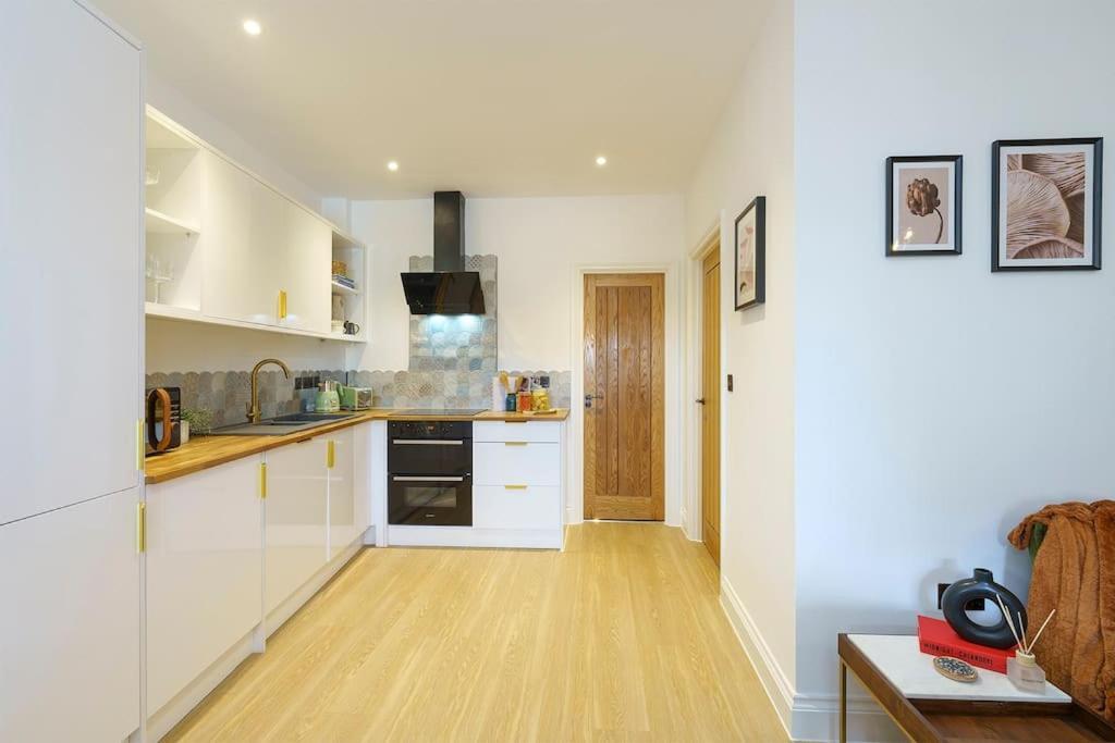 Bressingham - 2 Bedroom Luxury Apartment By Mint Stays Bristol Luaran gambar